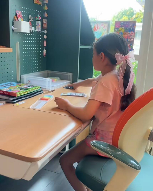 คุณแม่เลอค่า